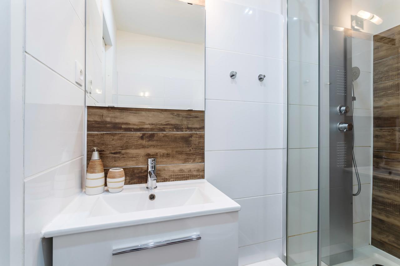 Golden Apartments Ostrava Luaran gambar