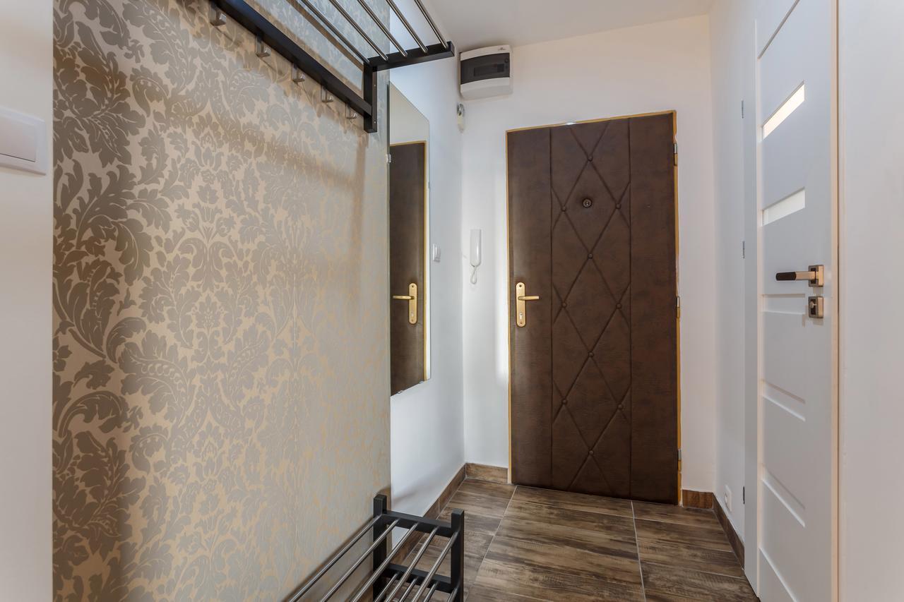 Golden Apartments Ostrava Luaran gambar