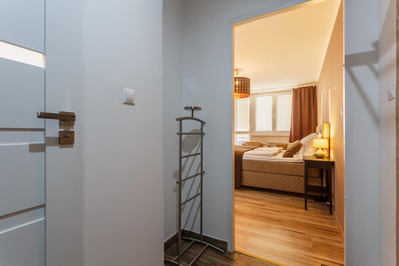 Golden Apartments Ostrava Luaran gambar